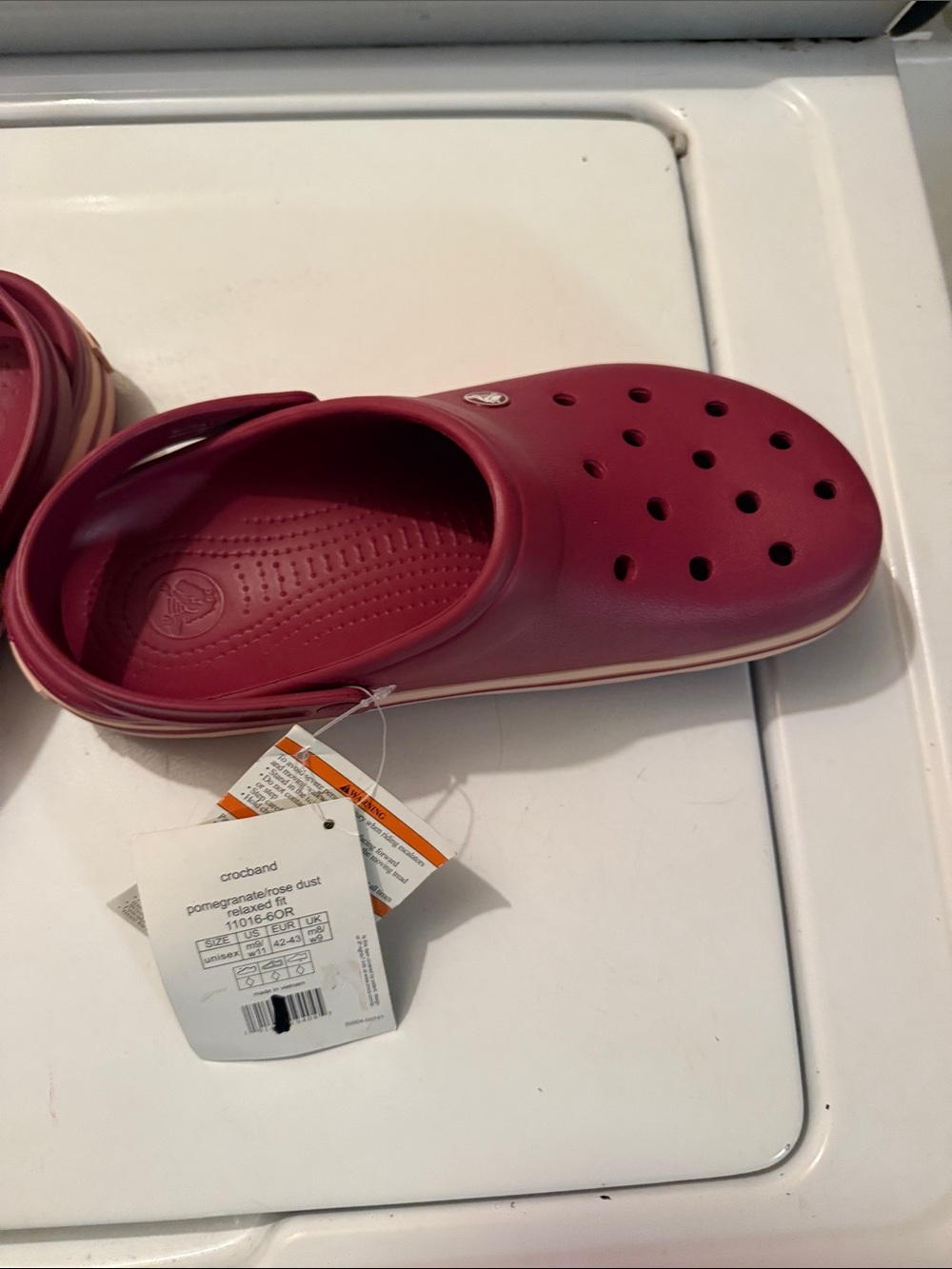 Red Crocs Comfortable Slip-On Shoe - Picture 2 of 6